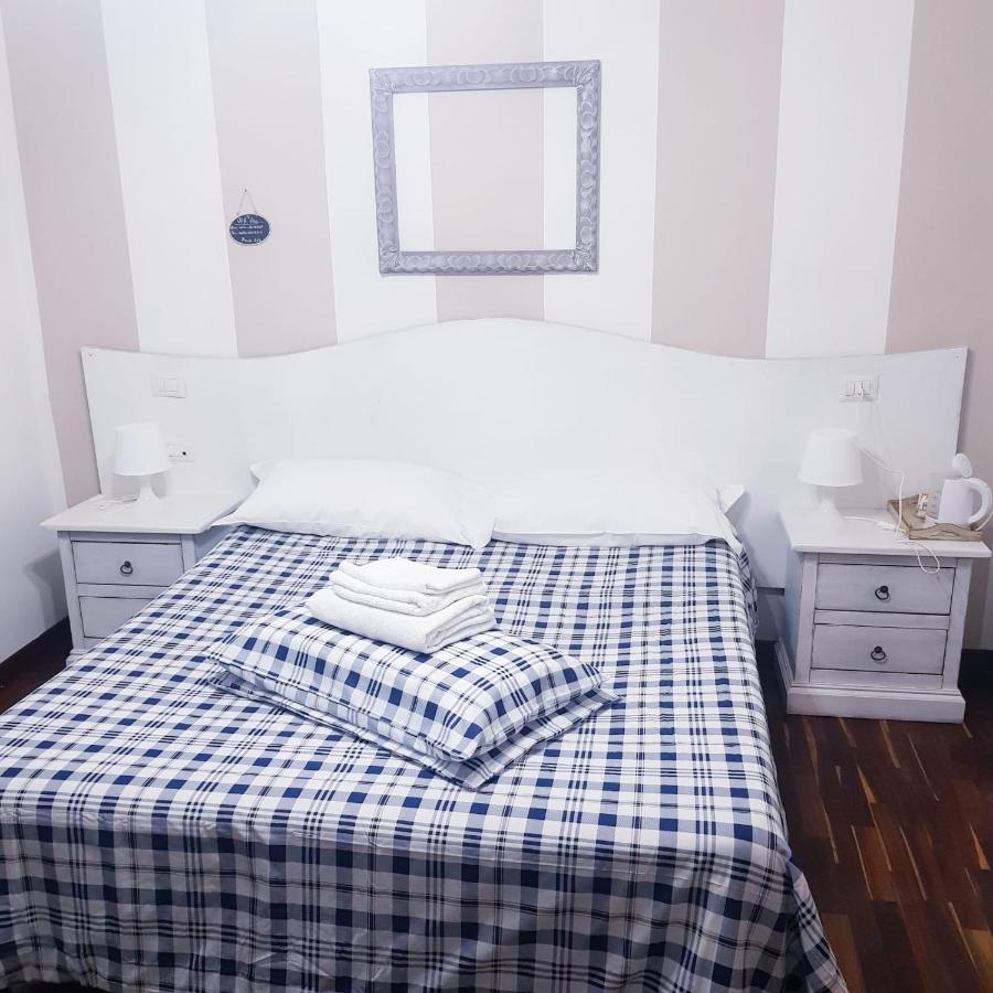 B&B Napoli Centrale Room&Jacuzzi Екстериор снимка