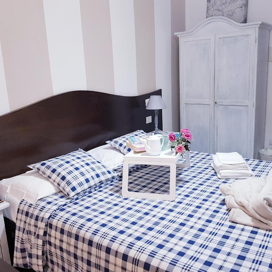 B&B Napoli Centrale Room&Jacuzzi Екстериор снимка