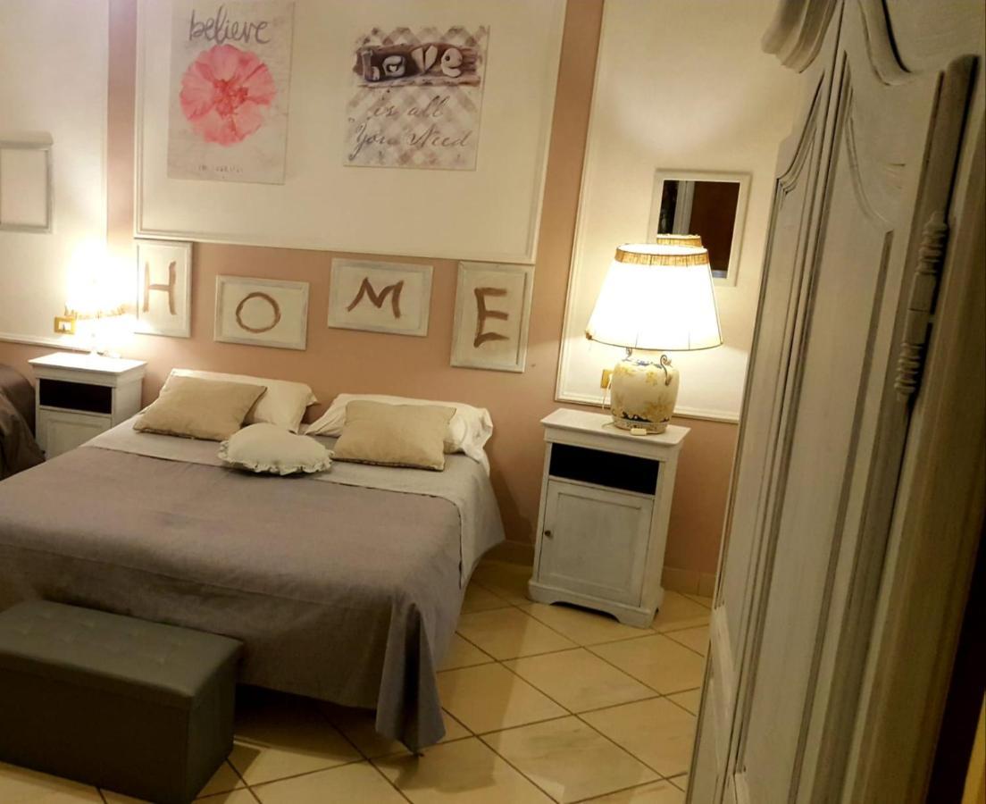 B&B Napoli Centrale Room&Jacuzzi Екстериор снимка