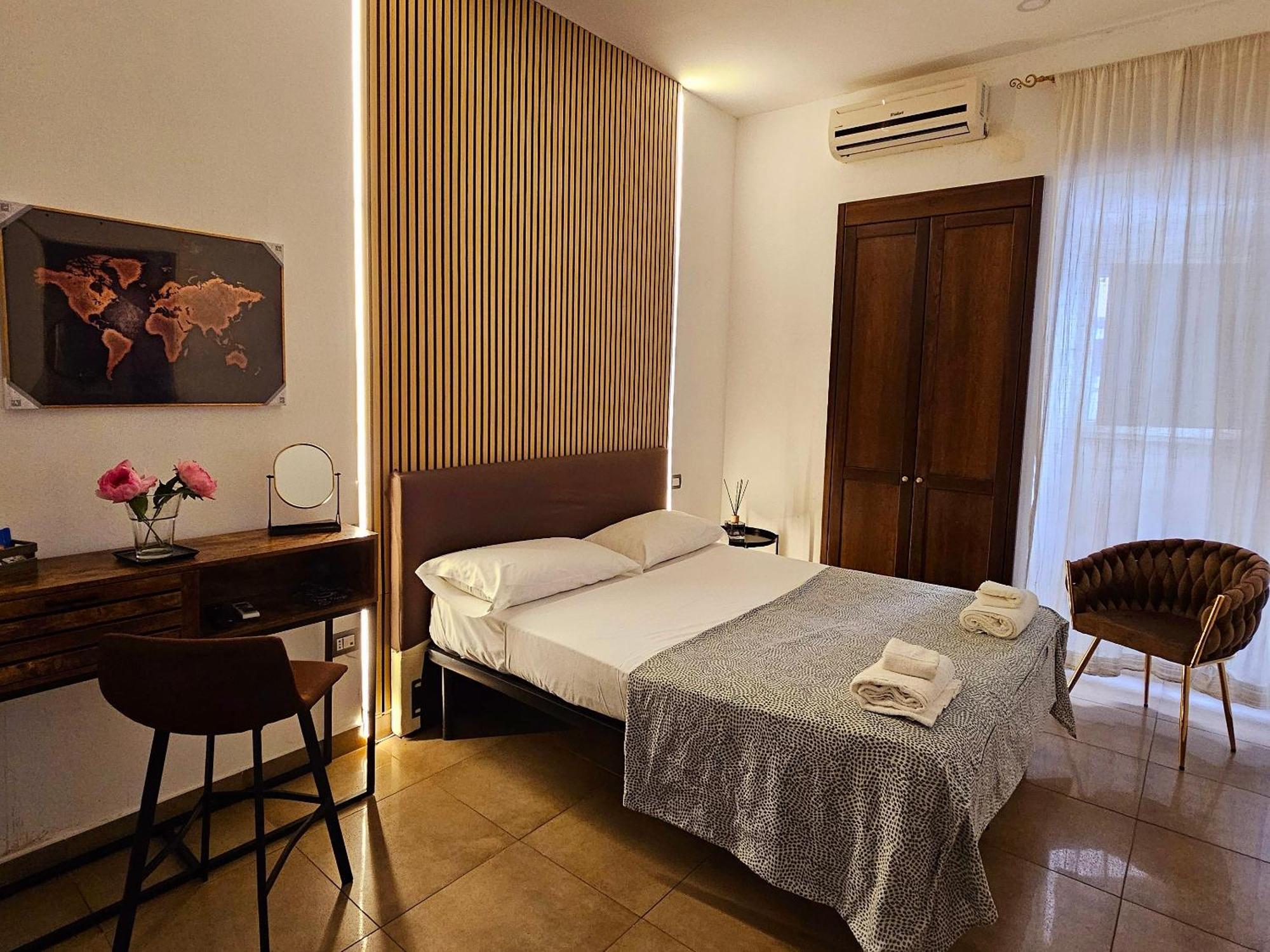 B&B Napoli Centrale Room&Jacuzzi Екстериор снимка